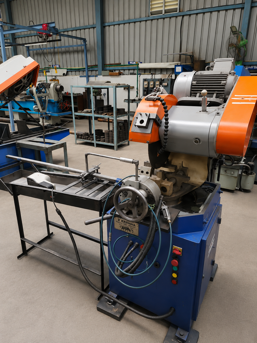 CUTTING MACHINE
